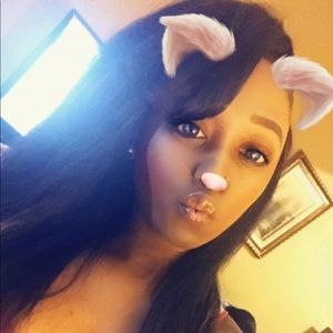 Meet your Posher, Jasmine